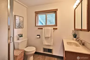 2970 Smugglers Cove Rd, Greenbank, WA 98253 - Photo 29