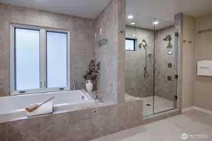 4437 Lake Washington Blvd NE, Kirkland, WA 98033 - Photo 19