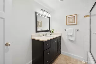 12115 SE 16th Pl, Bellevue, WA 98005 - Photo 25