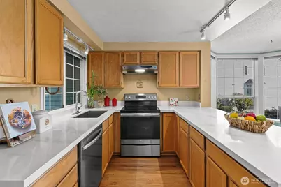 12351 SE 41st Lane #45, Bellevue, WA 98006 - Photo 11