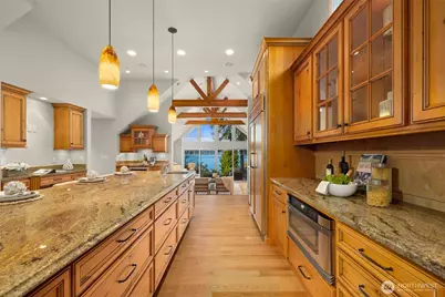 18021 SE 40th Place, Bellevue, WA 98008 - Photo 5