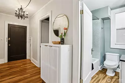 1508 10th Avenue E #101, Seattle, WA 98102 - Photo 3