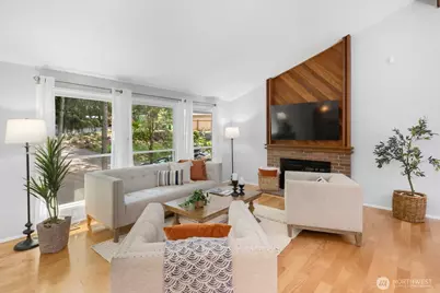 11828 NE 103rd Place, Kirkland, WA 98033 - Photo 3