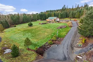 222 Volcano Ln, Chehalis, WA 98532 - Photo 5