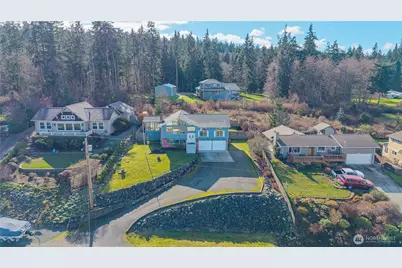 546 Birch Street, Oak Harbor, WA 98277 - Photo 3