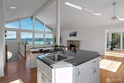 546 Birch Street, Oak Harbor, WA 98277 - Photo 11