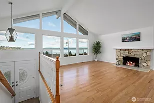 546 Birch St, Oak Harbor, WA 98277 - Photo 5