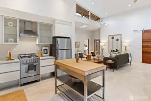 4057 NE 56th St, Seattle, WA 98105 - Photo 19