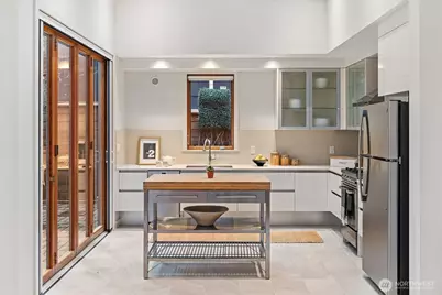 4057 NE 56th Street, Seattle, WA 98105 - Photo 15