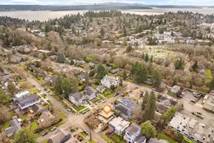 4057 NE 56th St, Seattle, WA 98105 - Photo 39