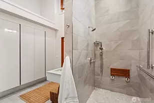 4057 NE 56th St, Seattle, WA 98105 - Photo 27