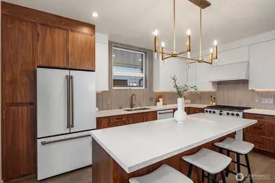 3814 NE 89th Street, Seattle, WA 98115 - Photo 7