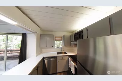 713 E Pointes Drive W, Shelton, WA 98584 - Photo 11