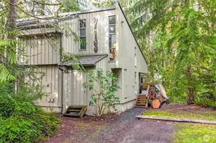 713 E Pointes Dr W, Shelton, WA 98584 - Photo 3