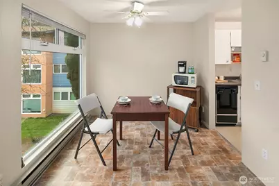 15156 65th Avenue S #1007, Tukwila, WA 98188 - Photo 5