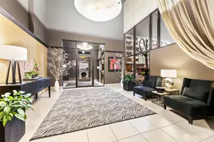 2621 2nd Ave, Seattle, WA 98121 - Photo 3