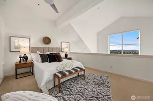 2012 NE Katsura Ct, Issaquah, WA 98029 - Photo 13