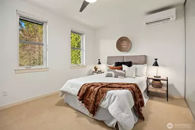 2012 NE Katsura Court #B, Issaquah, WA 98029 - Photo 17