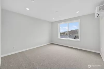 13205 NE 127th Way #E, Kirkland, WA 98034 - Photo 17