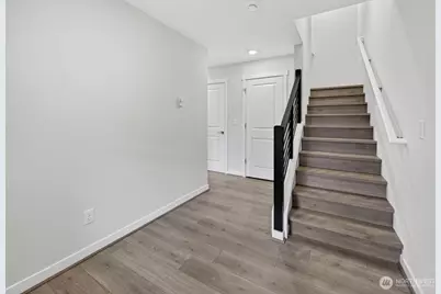 13205 NE 127th Way #E, Kirkland, WA 98034 - Photo 15