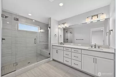 13205 NE 127th Way #E, Kirkland, WA 98034 - Photo 3