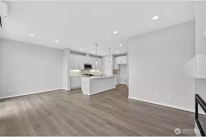 13205 NE 127th Way #E, Kirkland, WA 98034 - Photo 5