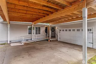 6827 Holmes Island Rd SE, Lacey, WA 98503 - Photo 5