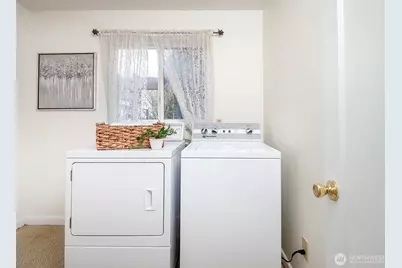 865 NW 75th Street, Seattle, WA 98117 - Photo 17