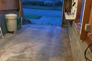 865 NW 75th St, Seattle, WA 98117 - Photo 21