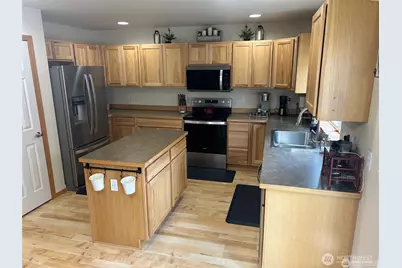 1016 Denny Avenue, Cle Elum, WA 98922 - Photo 3