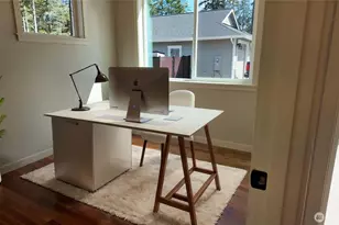 33 E Michelle Ct, Union, WA 98592 - Photo 3