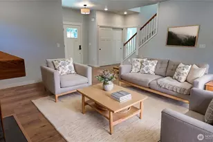 33 E Michelle Ct, Union, WA 98592 - Photo 5