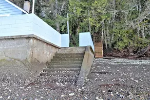 11181 E State Route 106, Union, WA 98592 - Photo 37