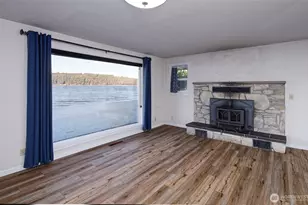 11181 E State Route 106, Union, WA 98592 - Photo 15