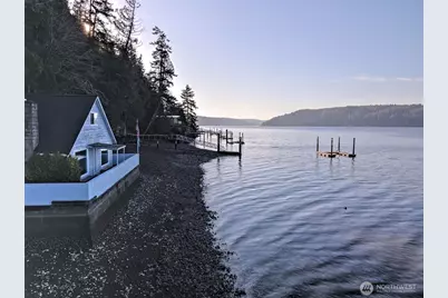 11181 E State Route 106, Union, WA 98592 - Photo 9