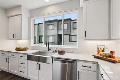 18757 76th Avenue W, Edmonds, WA 98037 - Photo 5