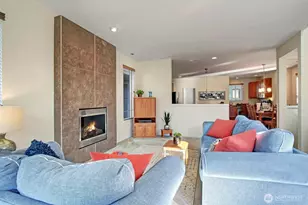 1315 SW 159th Pl, Lynnwood, WA 98087 - Photo 5