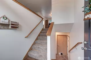 7910 E Glen Dr, Everett, WA 98203 - Photo 17