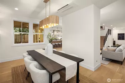 11814 NE 103rd Place, Kirkland, WA 98033 - Photo 13