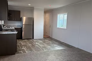 200 W Hawthorne St, Connell, WA 99326 - Photo 9