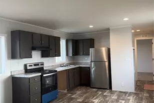 200 W Hawthorne St, Connell, WA 99326 - Photo 11