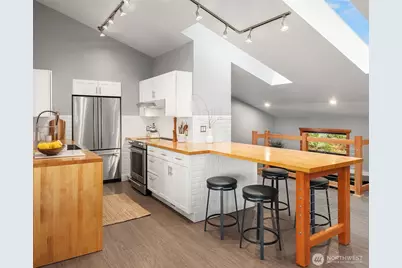 10100 SW Quartermaster Drive, Vashon, WA 98070 - Photo 7