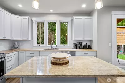 4708 Cypress Drive, Anacortes, WA 98221 - Photo 11