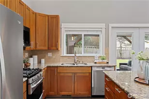 12411 NE 108th Pl, Kirkland, WA 98033 - Photo 21