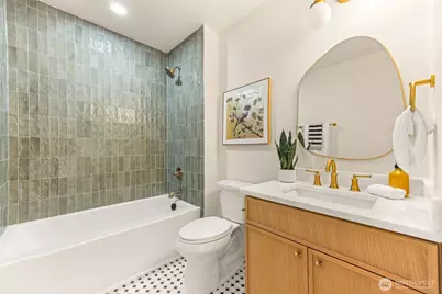 1520 31st Avenue, Seattle, WA 98122 - Photo 11