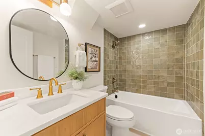 1520 31st Avenue, Seattle, WA 98122 - Photo 17