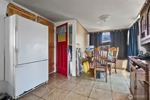 438 Front Ave, Castle Rock, WA 98611 - Photo 11