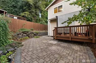 323 Lind Ave NW, Renton, WA 98057 - Photo 7