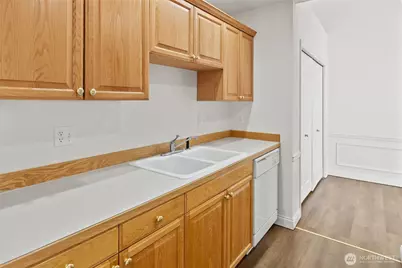 202 E 3rd Street #215, Cle Elum, WA 98922 - Photo 11