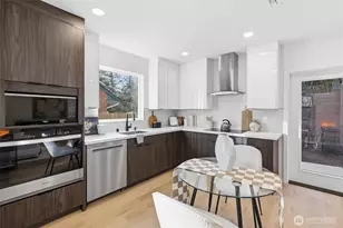 1511 96th Ave NE, Seattle, WA 98115 - Photo 7